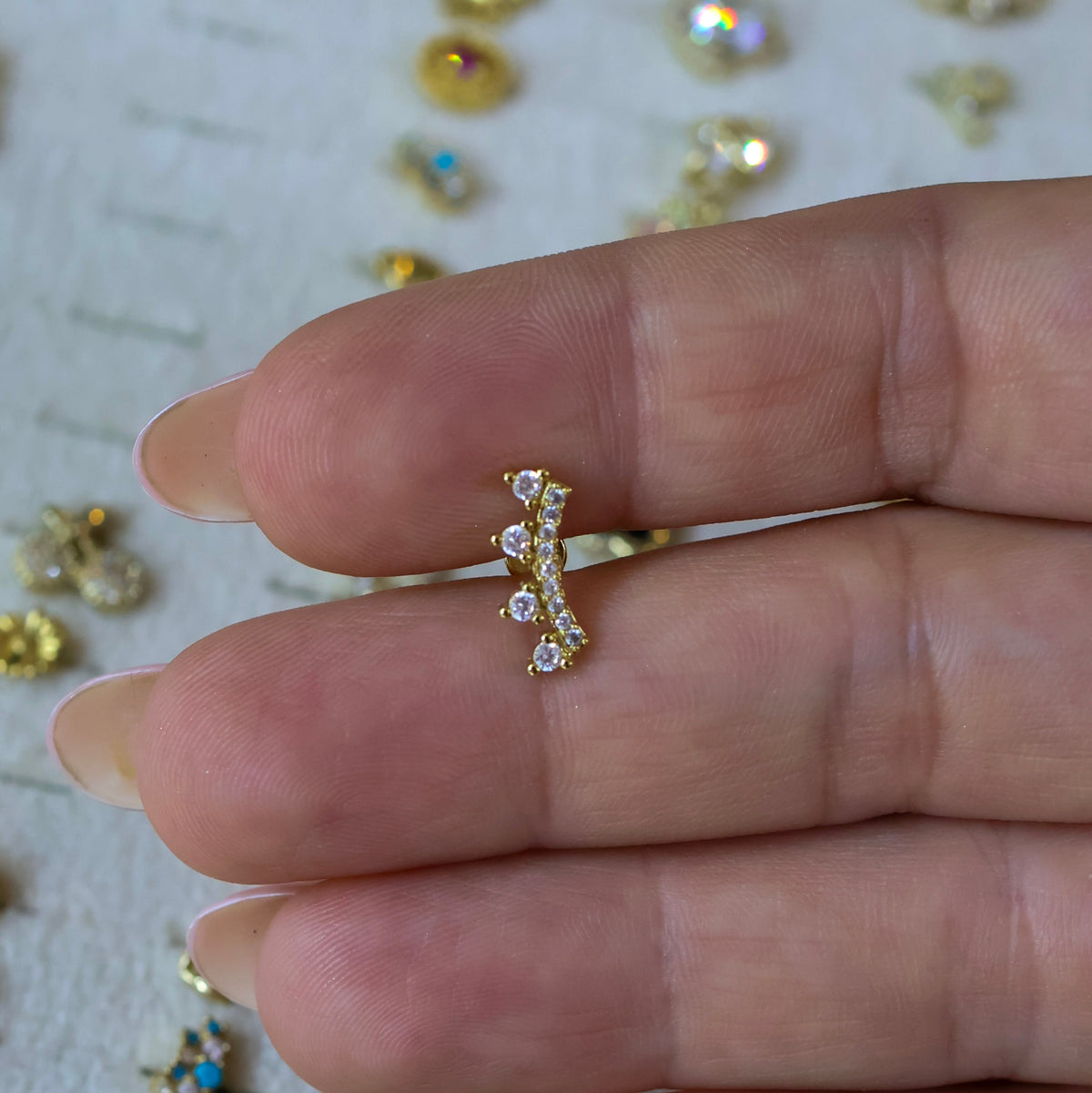 TRAGUS PIERCING TAŞLI
